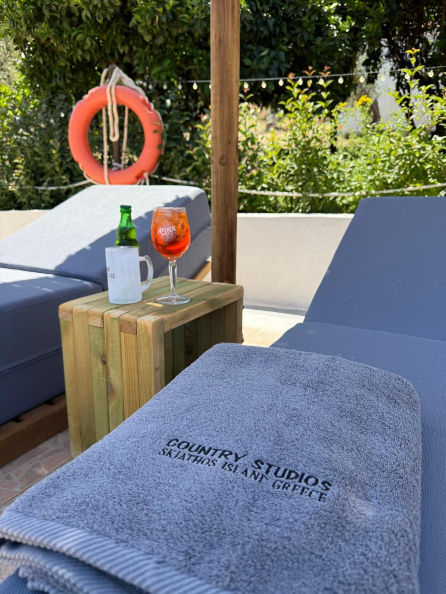 Skiathos Country Studios ภายนอก รูปภาพ